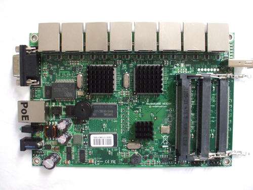 RouterBoard 493G 9 Lan 3 Mini PCI L5 has nine Gigabit Ethernet ports and three miniPCI slots.