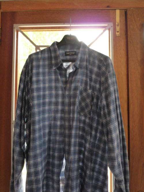 Cotton checkered shirt size XL