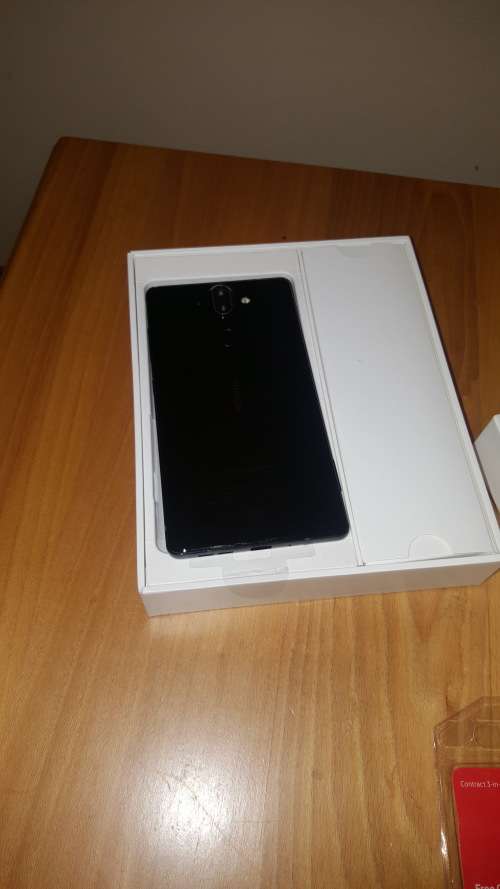 Nokia 8 Sirocco - 6GB Ram 128GB Storage - Brand New