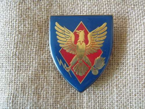 3 LOCATING REGT. FLASH (NO PINS)