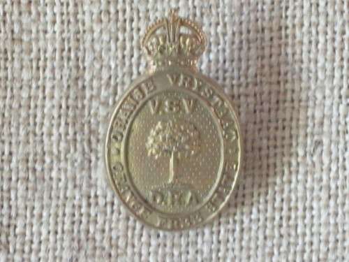 O.F.S. - D.R.A. BADGE