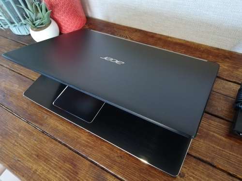 Monster!! 7th gen i7 Acer Aspire 5 Nitro Gaming Spec/ Nvidia Geforce GT 940MX (NEW!)