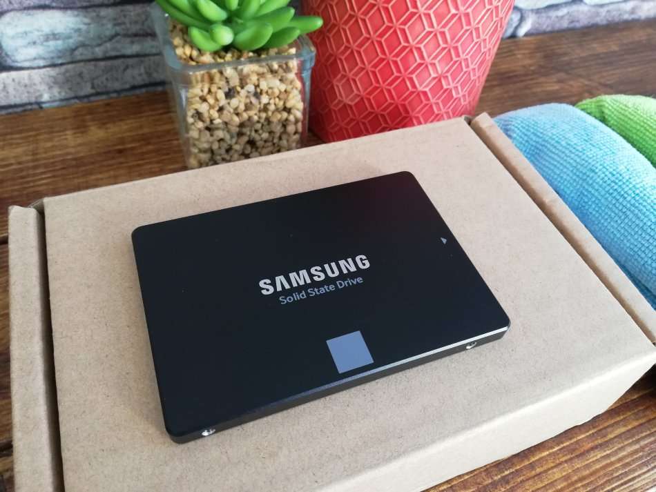 Samsung 850 Evo 500GB SSD (Solid State Drive)