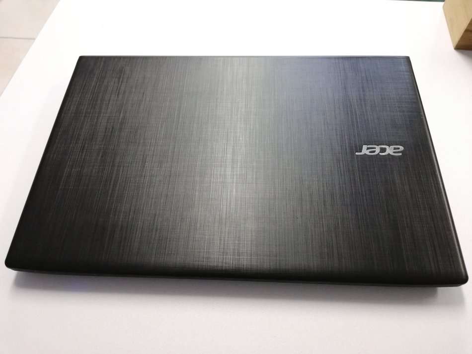 *HIGH END* ACER ASPIRE 5 PRO CORE i7 GAMING & DESIGN/ 8GB DDR4/ 1TB HDD/ NVIDIA 940MX/ FHD