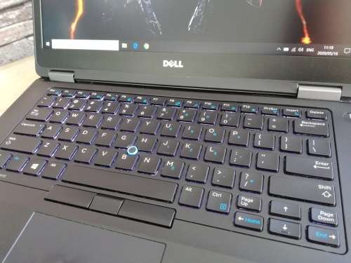 (Premium Spec) Dell Latitude E5470 Core i7-6600U/ 8GB DDR4/ 256GB SSD/ AMD Radion R7 GPU/ FHD 1080P