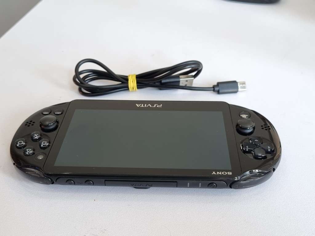 Sony PS Vita (Slim Edition)