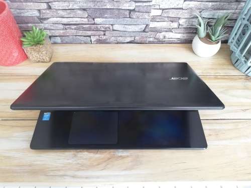 Acer Aspire 5 Celeron Notebook/ 4GB Ram/ 500GB HDD