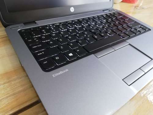 HP EliteBook 820 Core i5 4th gen/ 8GB Ram/ 1TB HDD/ Backlit LED Keys