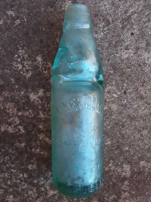 NYANZA MINERAL WATER WORKS HEIDELBERG 10oz Codd bottle