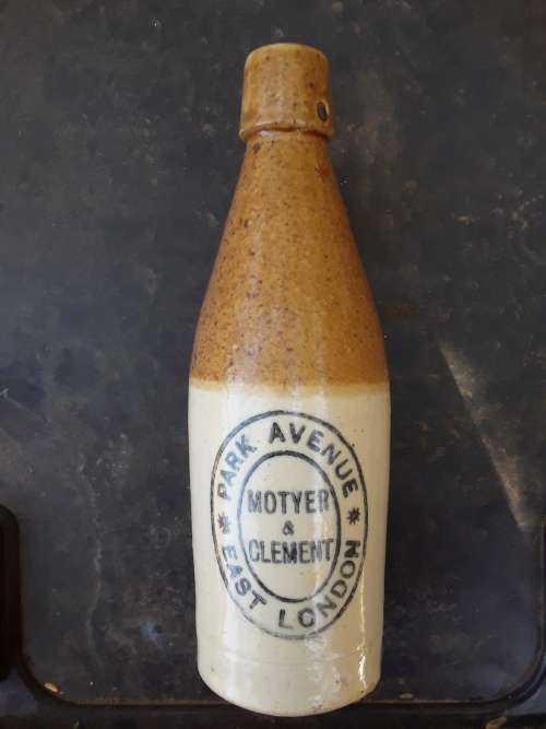MOTYER AND CLEMENT PARK AVENUE EAST LONDON Ginger beer bottle