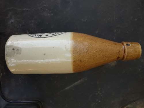 MOTYER AND CLEMENT PARK AVENUE EAST LONDON Ginger beer bottle