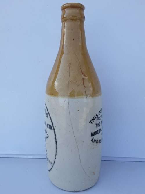 WEST RAND MINERAL WATERS LTD KRUGERSDORP Ginger beer bottle