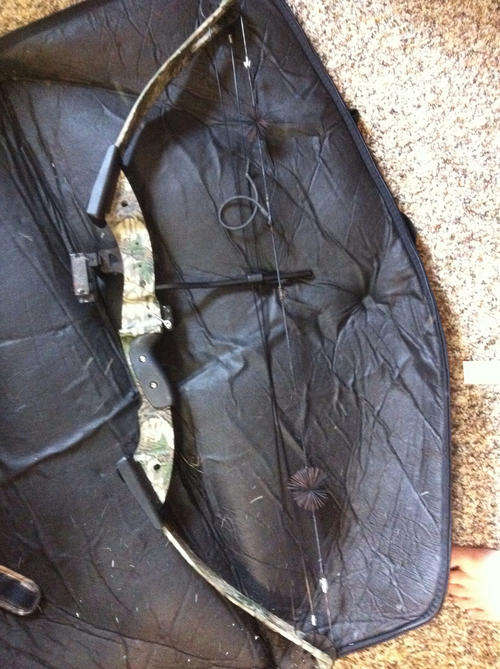 PSE Deer Hunter Compound Bow