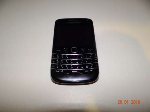 Blackberry BOLD 9790|Touch Screen|8GB Onboard|Great Business Phone or Emergency Phone