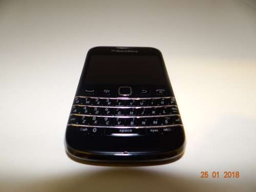 Blackberry BOLD 9790|Touch Screen|8GB Onboard|Great Business Phone or Emergency Phone
