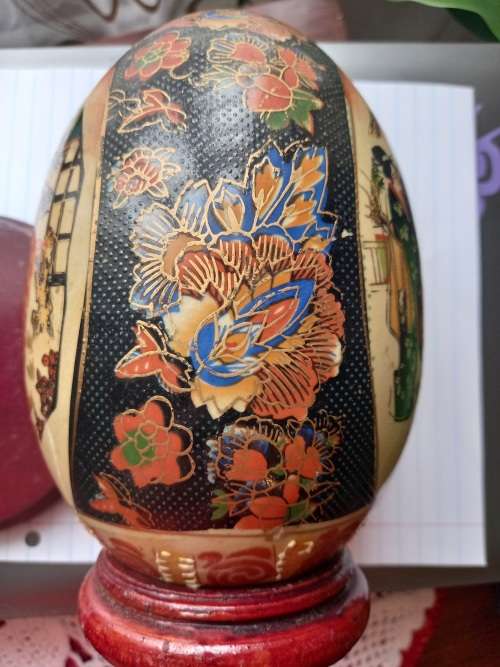 Vintage, Satsuma Egg With Stand, Hand Painted Japanese Art
