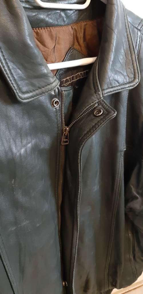 Genuine leather jacket bomber style