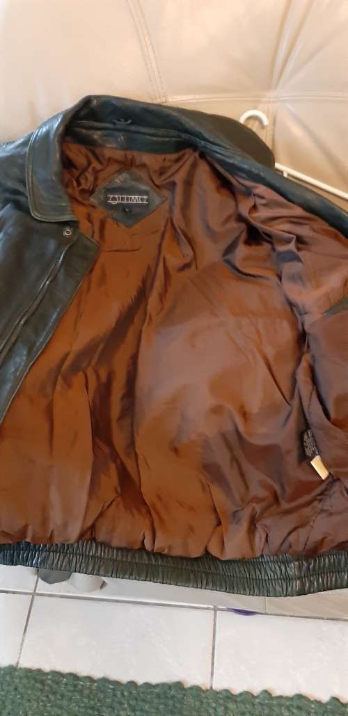 Genuine leather jacket bomber style