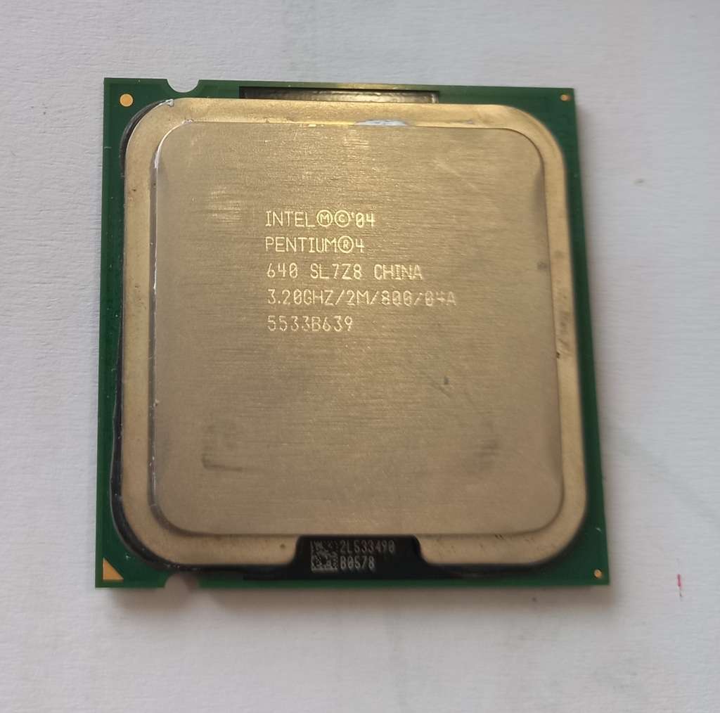 Intel® Pentium 4, 640 SL 728, 3.20 GHz