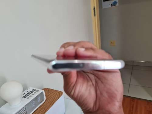 BARGAIN SAMSUNG GALAXY NOTE 10,AURA WHITE 256GB