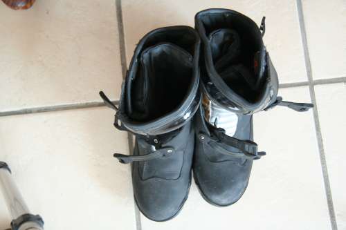 DMD Dual Purpose Boots Size UK 11