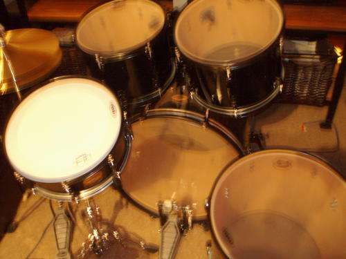 COMPLETE DRUM SET - PEARL