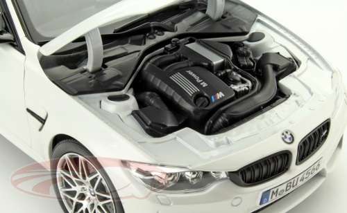 BMW M3 F80 Competition 2016 Mineral White 1:18 Norev