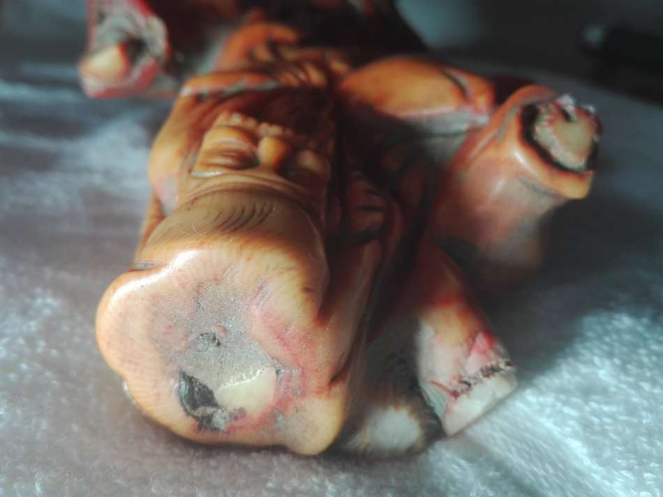 Antique ,Man with money bag.Hand carved Coral  170 x 110  x 80 mm Chinese