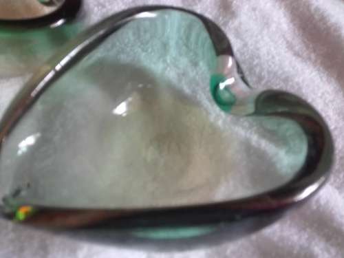 Heavy  Murano ashtray pair of hearts 100 x 130 mm Plus packing.
