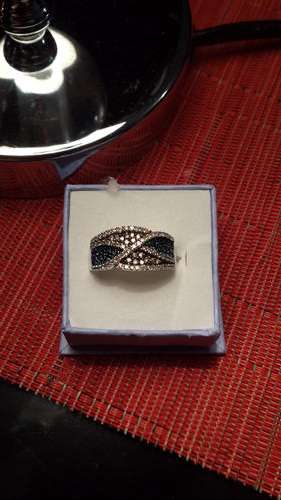 Crazy R1 auction / Beautiful Diamond ring at a bargain / Makes a great gift / WOW
