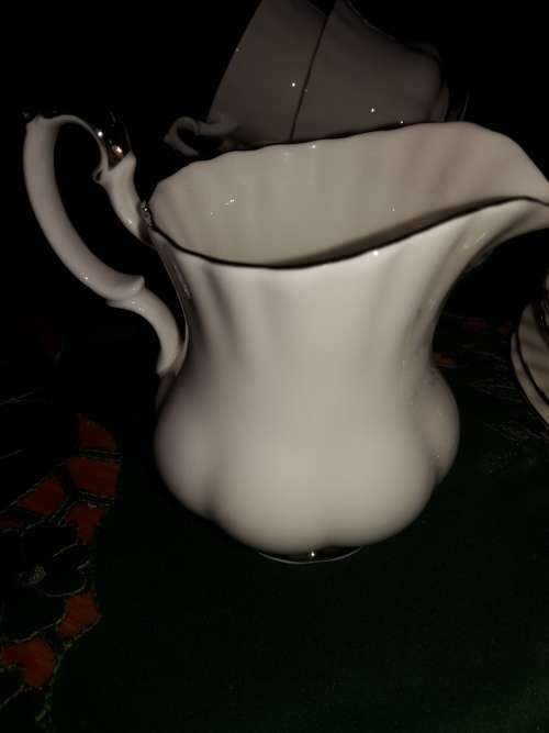Royal Albert - "Chantilly" - Standard size milk jug