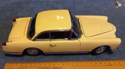 Vintage Facel Vega 500 - PostNet Delivery will be at Buyers own cost R110