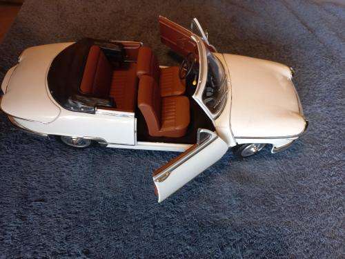 Vintage Panhard PL17 - PostNet Delivery will be at Buyers own cost R110