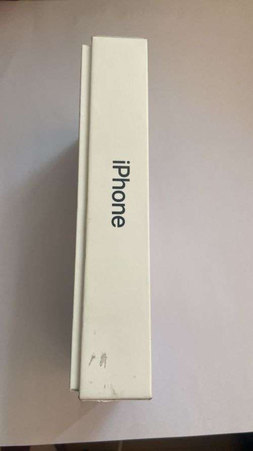 Brand New iPhone SE Midnight 64GB 2022