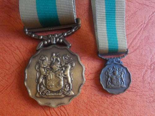 SADF medals. Troue diens / Good service, numbered.