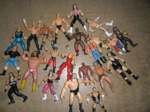 Whole collection of WWE wrestlers. Voetstoots, hence the insanity of a R1 start!!!