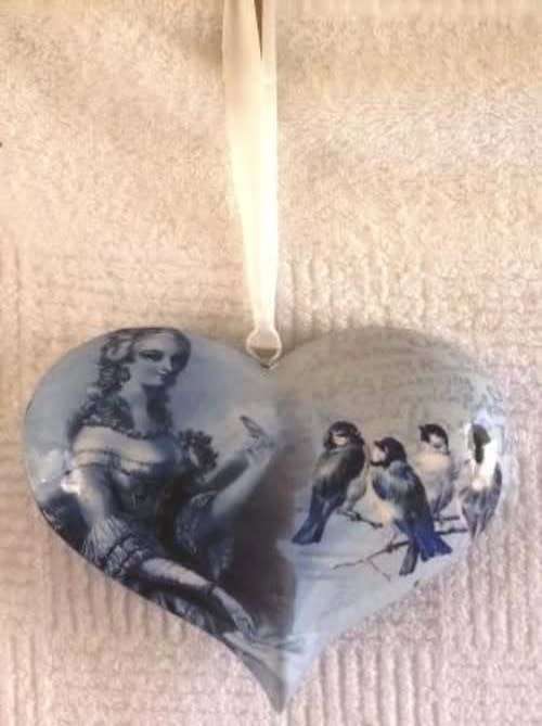 Blue tin heart hanging - 17 x 13 cm