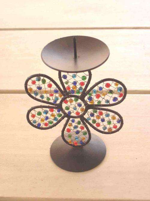 Colourbeaded flower candle stand