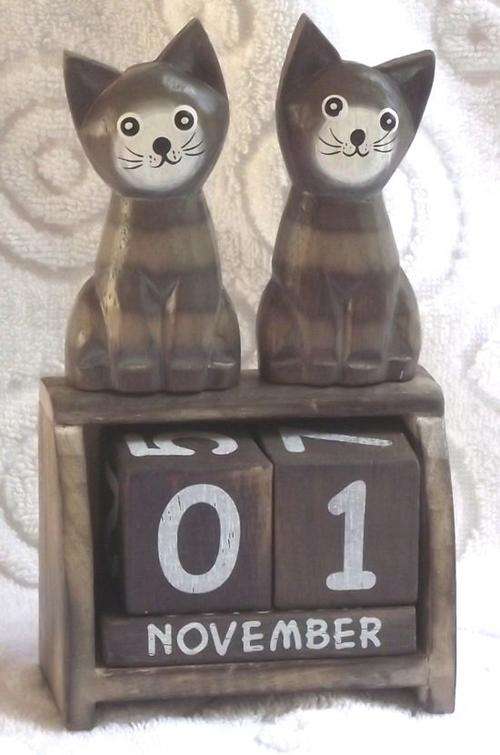 Cat calendar set - Brown striped double cat