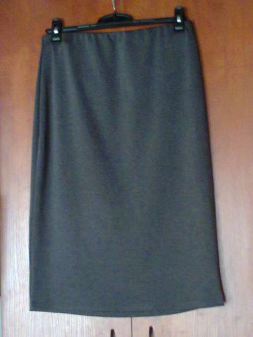 GREY STRETCH PENCIL SKIRT - 38