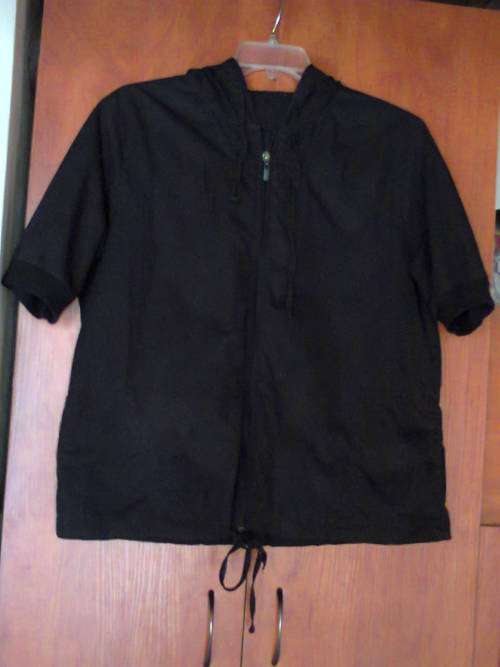 BLACK SHORT SLEEVE HOODIE TOP/JACKET - XL