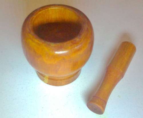 MORTAR & PESTLE