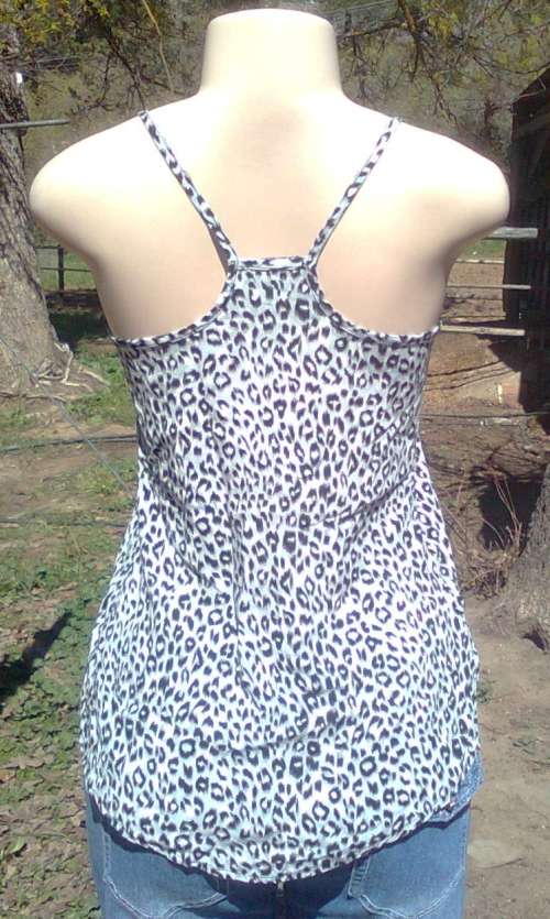 2 X LADIES TOPS FOR R1 - SIZE:  MEDIUM plus a free leopard print top - SIZE: 8