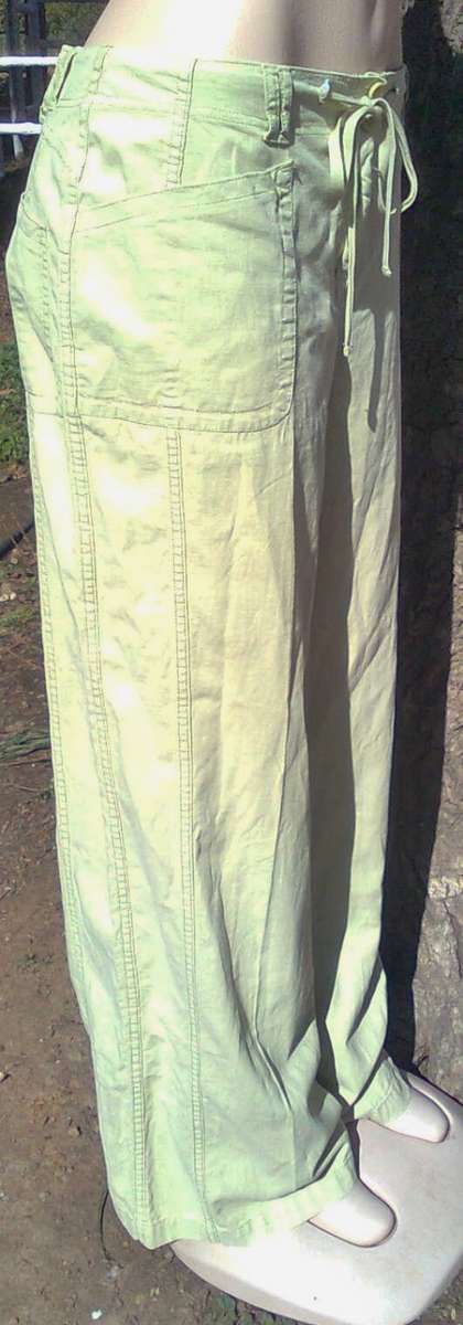 BARRONESS LONG SLEEVE SHIRT - SIZE: LARGE plus a free casual pants (size: 16)