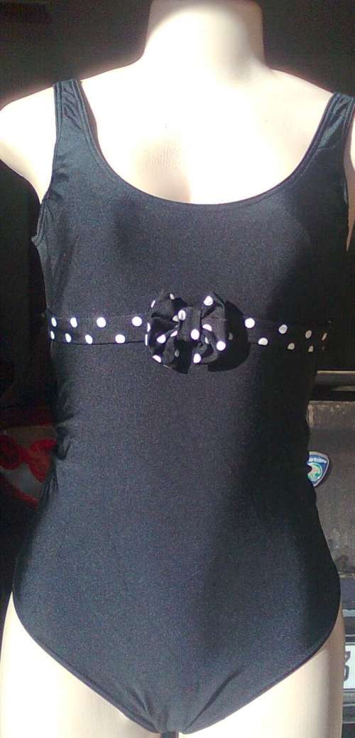 2 SWIMSUITS FOR R1 - SIZE: 10