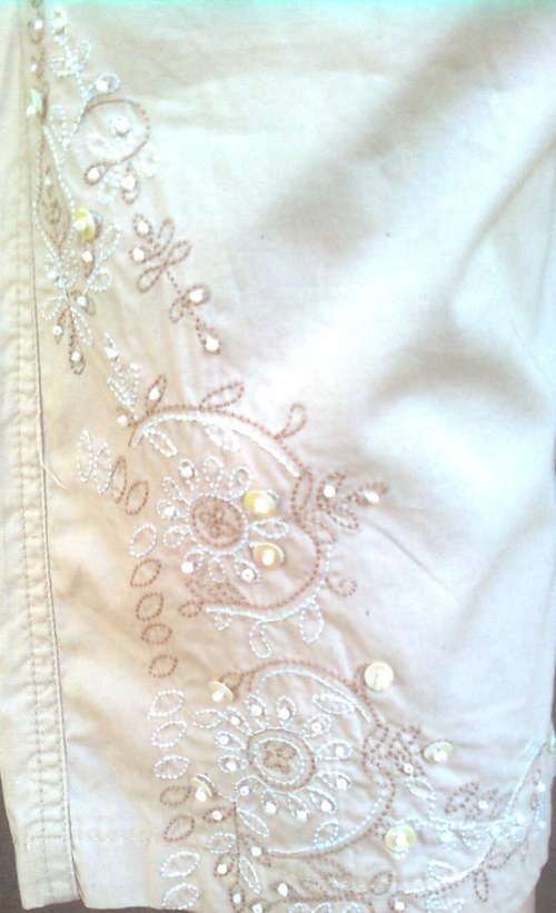 WOOLWORTHS CROP PANTS SIZE: 10  PLUS A FREE TOP - SIZE: 12