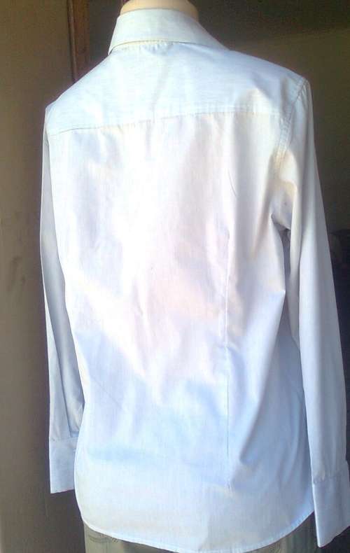 BARRONESS LONG SLEEVE SHIRT - SIZE: LARGE plus a free casual pants (size: 16)