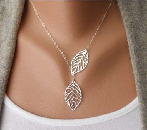 BEAUTIFUL SILVER PLATED NECKLACE