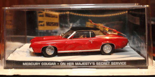 JAMES BOND 007 CAR COLLECTION No 21 Mercury Cougar  - On Her Majesty's Secret - Cracked Display Case