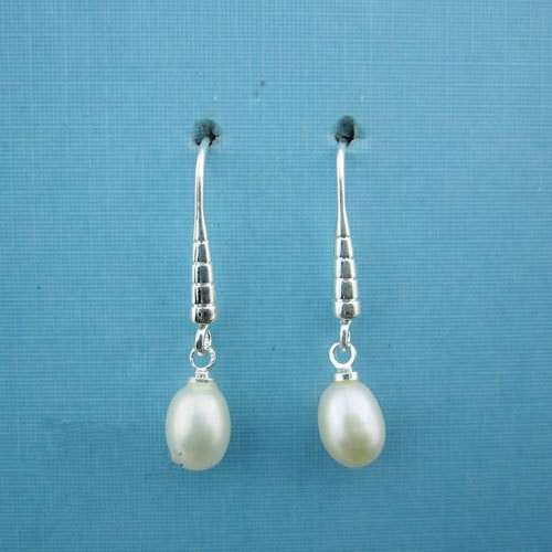 6-7mm Pearl earrings